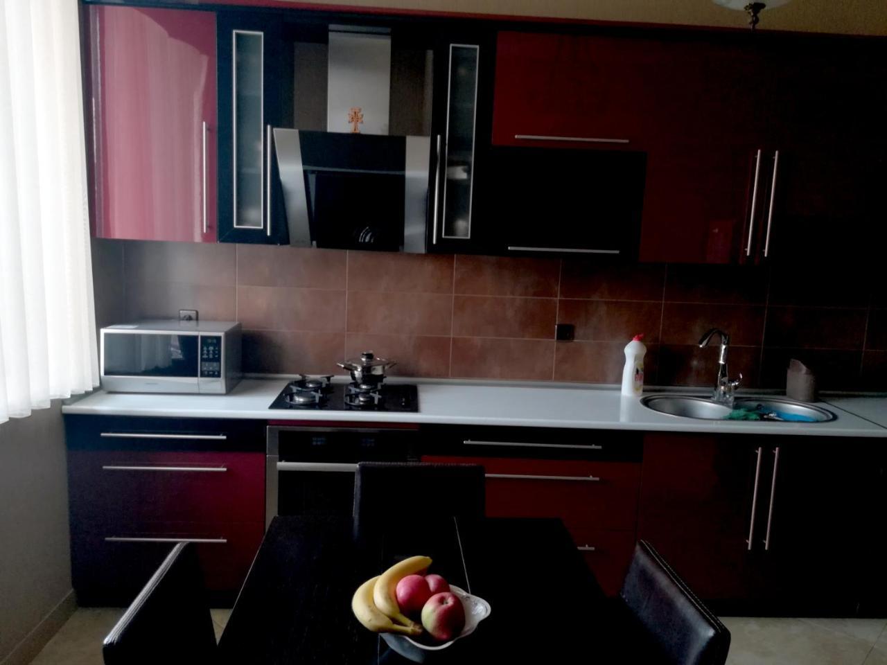 Leon Hotell Tbilisi Exteriör bild